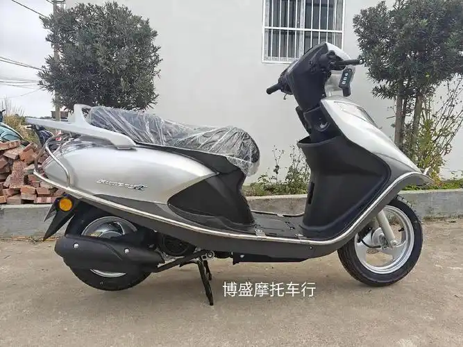 以及新款豪达电喷第六代睿御125cc合资摩托车