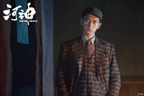 靠良心网剧《河神》秒杀流量小生,李现,张铭恩你为谁打call?