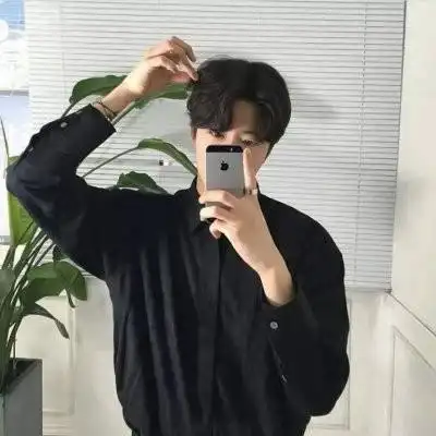 拿手机挡脸男生头像