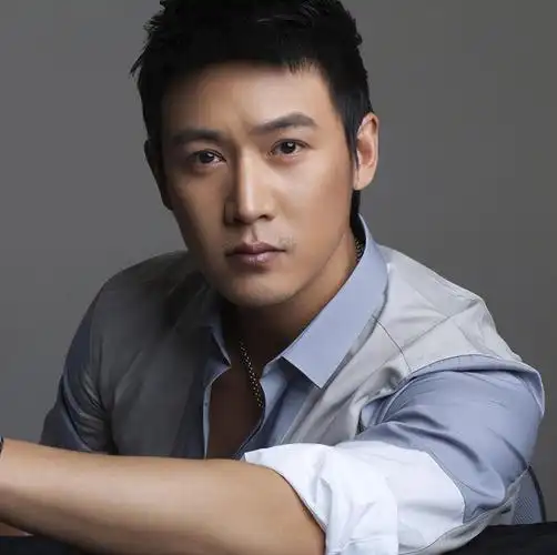 回顾陆毅我愧对孤独母亲余生为5个我爱的女人而活