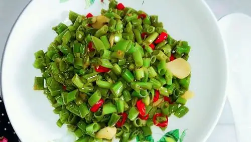 炒空心菜梗(酸辣版)