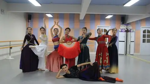 2021边疆舞蹈团艺考