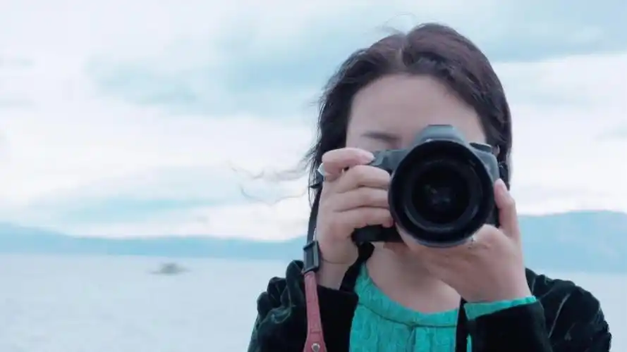 独立摄影师杨菲朵:每位女性都该找到觉察自己的方式