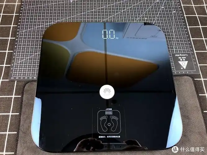 让你看清自己的肥胖华为huawei黑色ch18智能体脂秤开箱