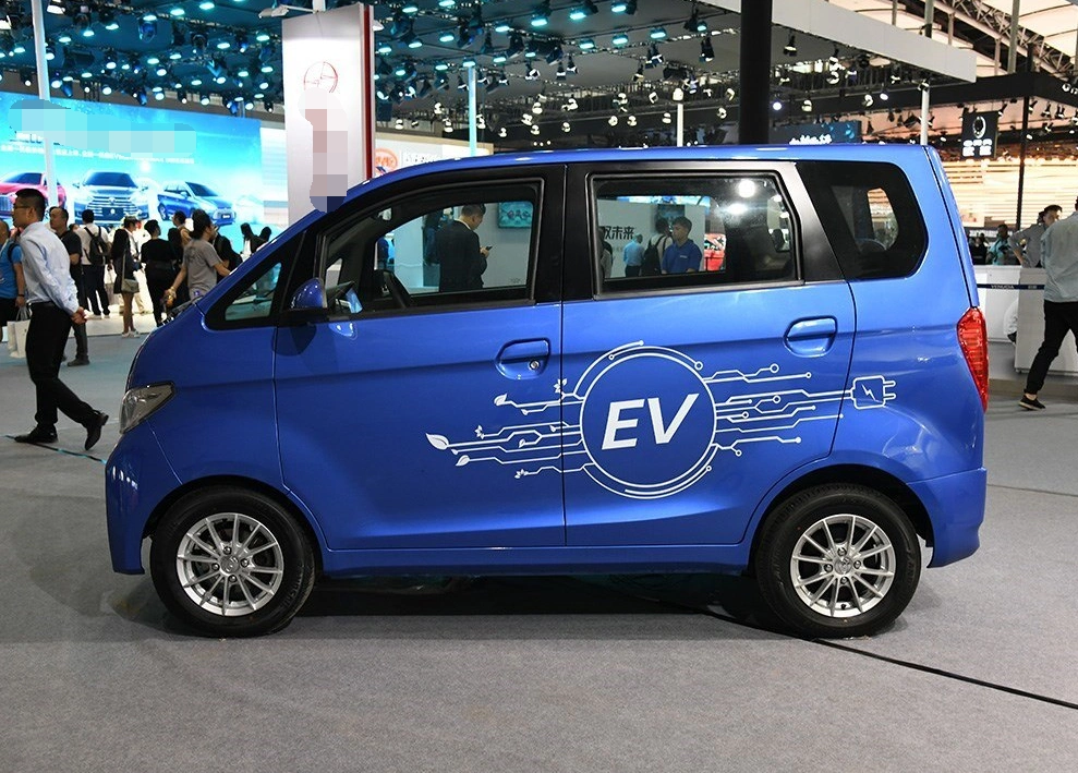 汽车九龙em32019款 基本型,外观很帅气,颜值同时也很高