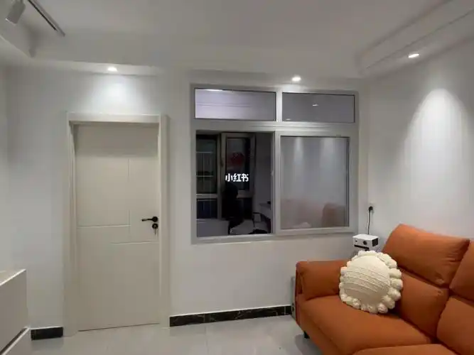 两室改三室阳台隔出小卧室