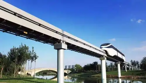 高大上国内首条云轨商业运营正式通车啦汕头的云轨时代即将到来