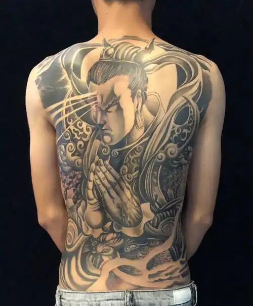 二郎神纹身图片_背部新传统纹身图案