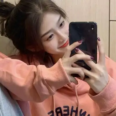 温柔丸子头女生头像/小鬼 晚安