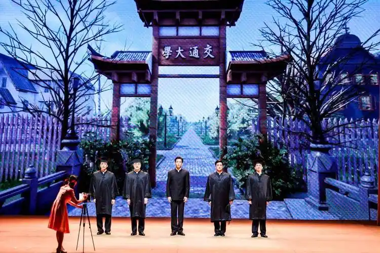 来百度app畅享高清图片《钱学森》话剧剧照(中国科协供图)这部根据