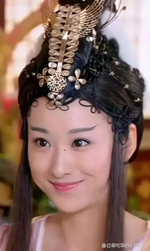 是真的超好看,我一集都没漏,特别喜欢九妹,还有《活佛济公》我大一的