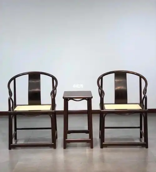 安思远藤面圈椅三件套