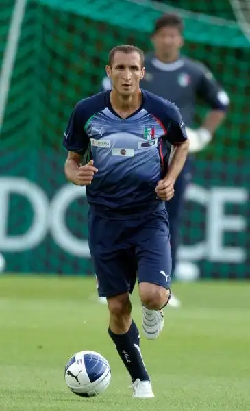 图文意大利队备战欧锦赛预选赛基耶利尼状态正佳