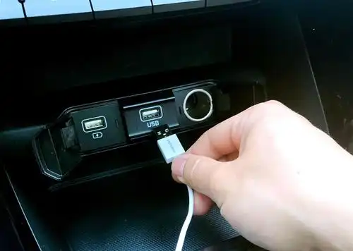 试驾新一代智跑-新浪汽车