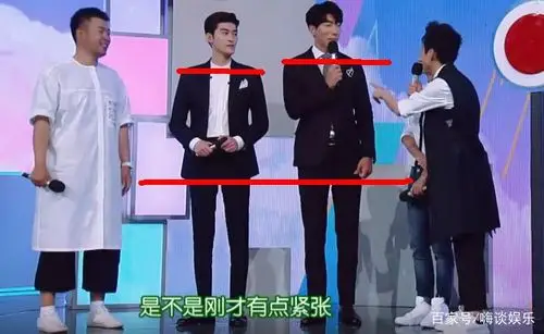 比模特张亮矮了一大截,腿长竟然一样?
