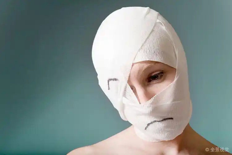 悲伤_女人_头部_包着_绷带_图片大全—全景创意图库(quanjing.