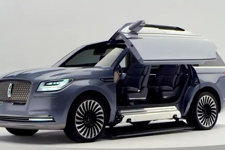 涨了30万没有鸥翼门18款林肯领航员到底值不值得买