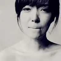 qq女生流泪头像流泪的女生头像图片太伤心了