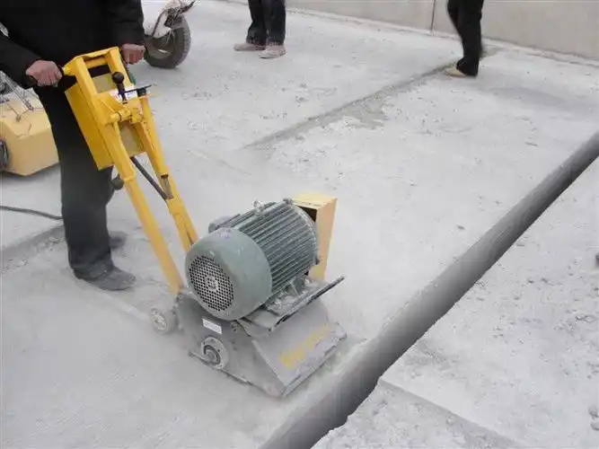 铣刨机,小型铣刨机,路面铣刨机,混凝土铣刨机,小型路面铣刨机,小型