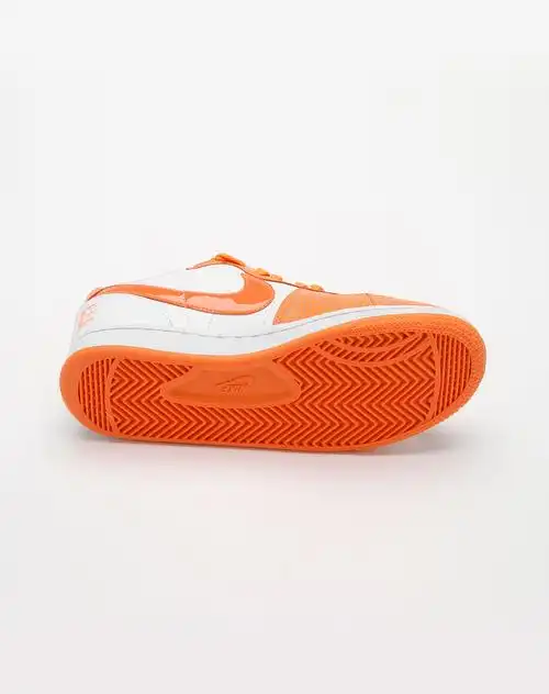 耐克nike-女装专场-白/橙色时尚运动鞋