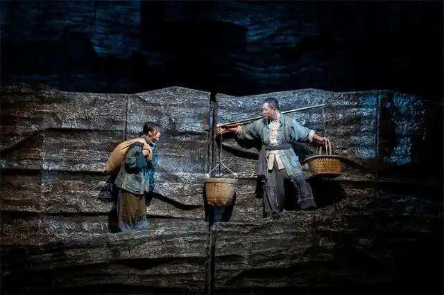 大型原创话剧《沙石峪》宣传片.陕西人民艺术剧院提供素材