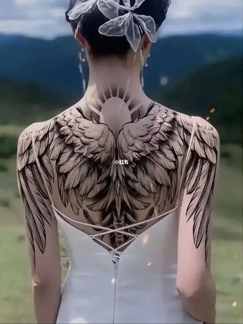 翅膀纹身手稿