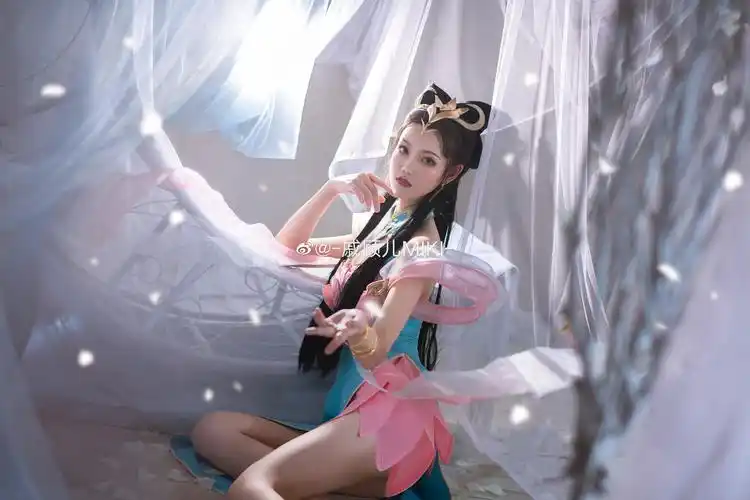 cos |《王者荣耀》杨玉环 我也想要这样的小姐姐(～~▽~)