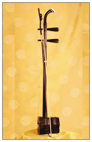 独弦胡琴,瑶族弓拉弦鸣乐器.简称独弦琴.又称一弦琴.