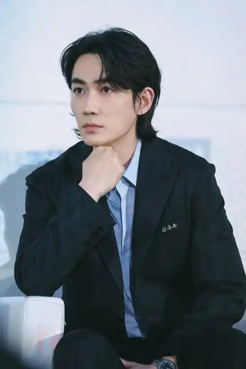 朱一龙北京国际电影节##朱一龙##朱一龙天坛奖最佳影片评委媒体济面