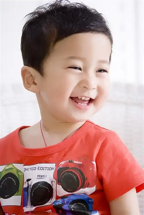 fashion的小男孩-妈咪宝宝秀-杭州19楼