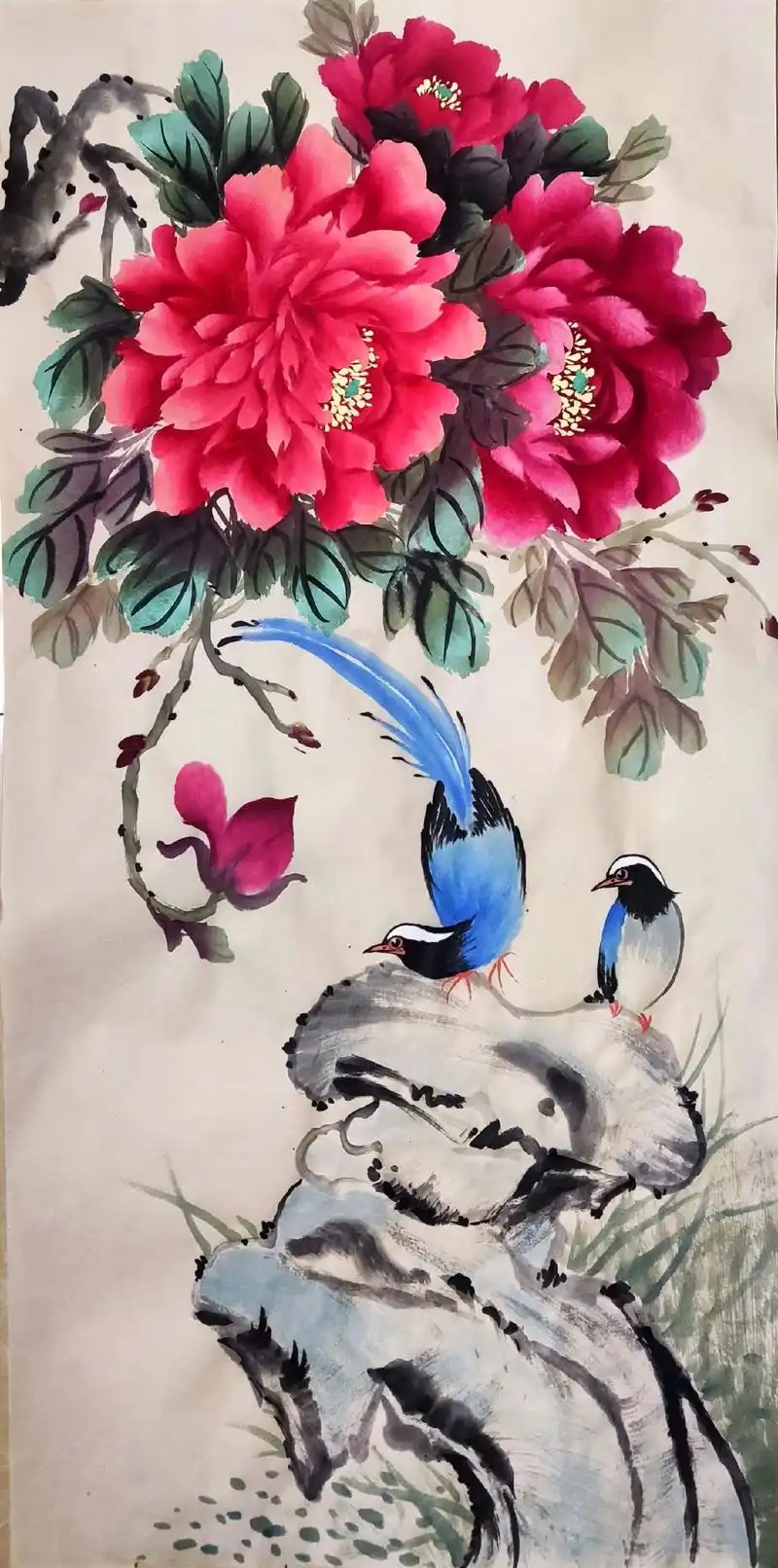 四尺三开仿古生宣作品:牡丹花与蓝喜鹊#希望我的作品给您带来最 - 抖