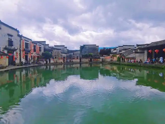 安徽宏村世界级文化遗产卧虎藏龙取景地