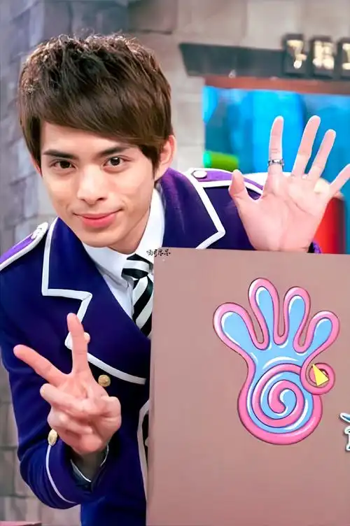 掉落一些萌学园剧照 ❤️🔥