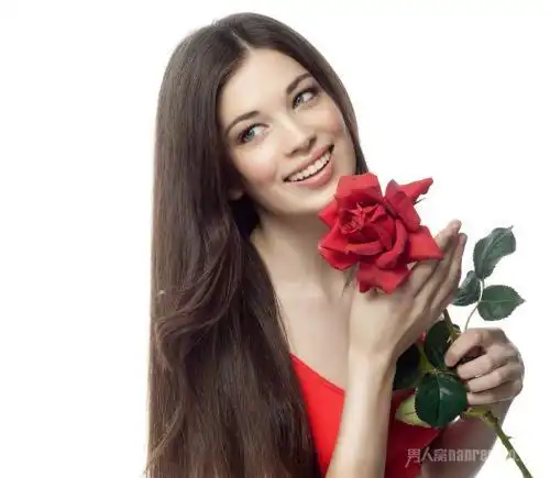 赞美女人需有道 方法对了才能事半功倍