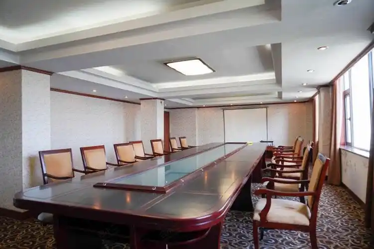 成都华西宾馆场地图片大全_成都华西宾馆会议室图库-会小二