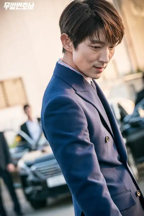 武法律师资料页_娱乐资料库_新浪娱乐_新浪网