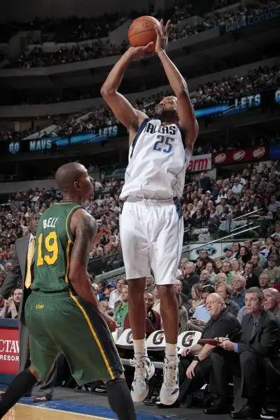 图文常规赛爵士101116小牛文斯卡特跳投