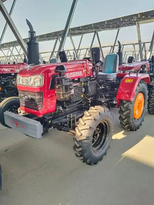 现代农业机械 #四驱拖拉机 #服务三农支持三农 年底走量优 - 抖音