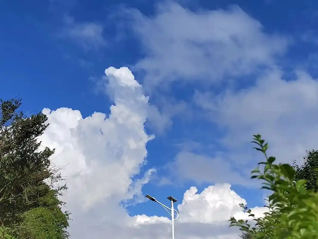 vlog日常 #文案 #手机摄影 也许晴朗的天空就可以带来 - 抖音