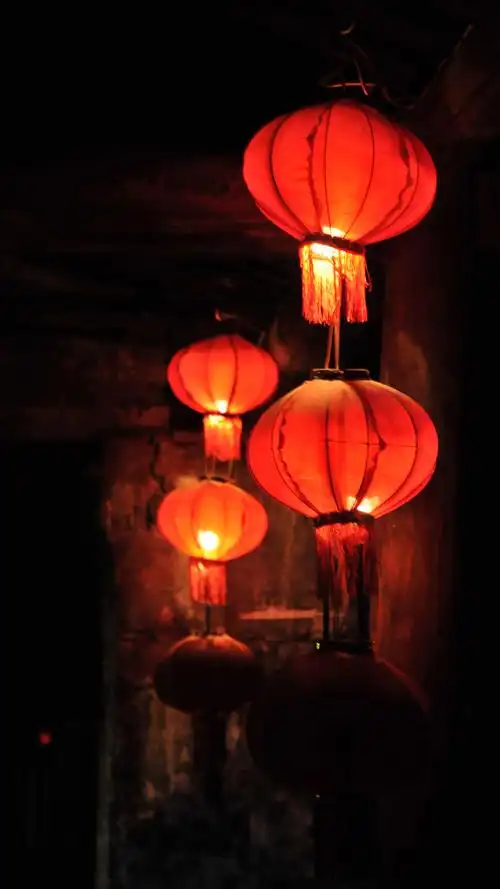 大红灯笼h5背景设计_大红灯笼h5背景模板_大红灯笼h5背景素材