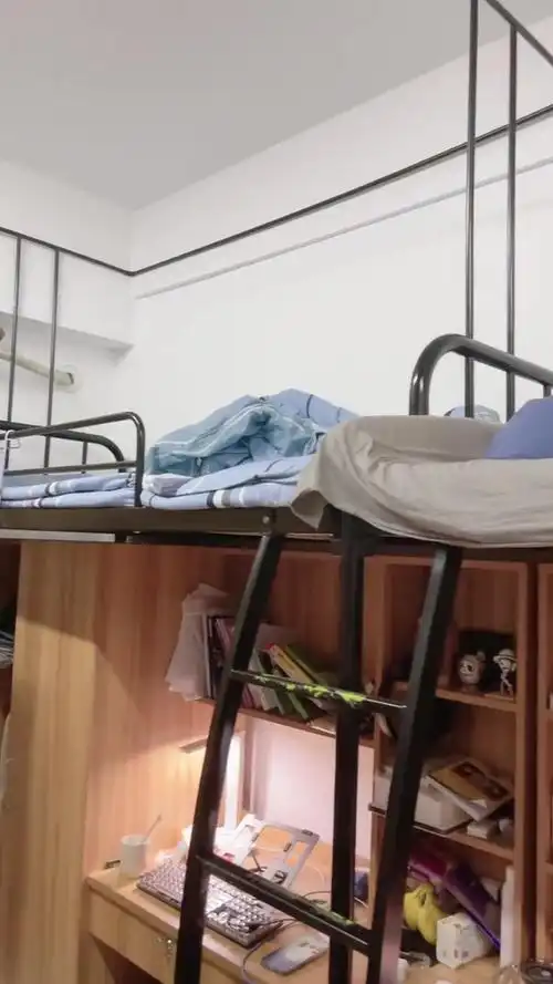 上海中侨职业技术大学,宿舍给不了你们温暖了