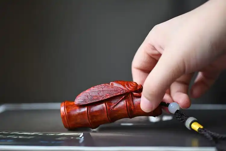 印度小叶紫檀木制红木知了金蝉手玩把件批发中国风木质手工艺礼品