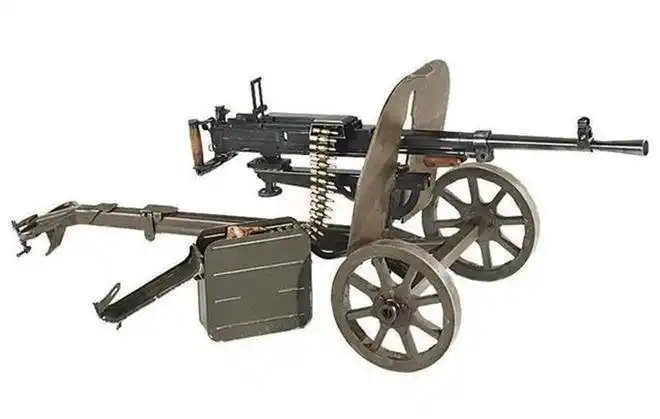 二战苏联的重机枪在中国使用了40年我国第一款制式重机枪53式