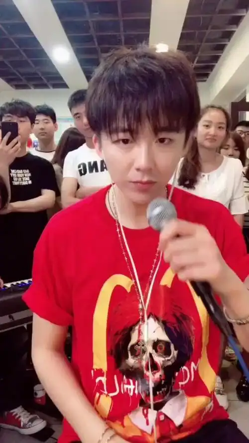 抖音摩登兄弟数据-粉丝数,联系方式 - toobigdata