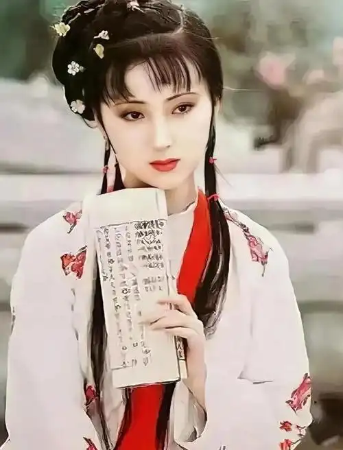 对比多版红楼梦,林黛玉最新扮演者张淼怡要颠覆经典?