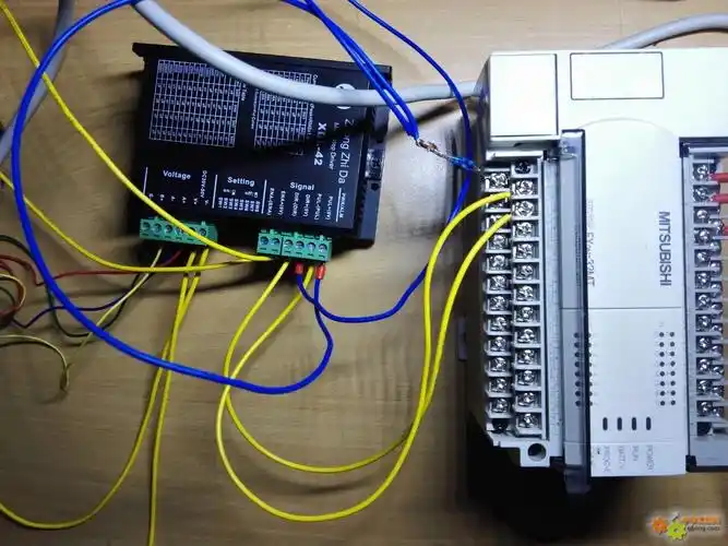 三菱plc fx2n和步进电机驱动器连接的问题