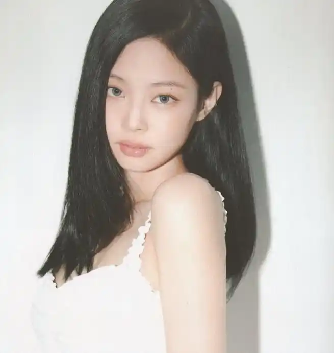 jennie[超话]##jennie照片