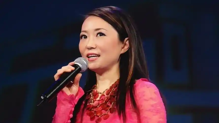 程琳妈妈的吻中华情版唱给妈妈的歌温馨甜蜜