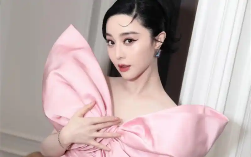 【范冰冰】红毯女王是懂什么叫循序渐进的