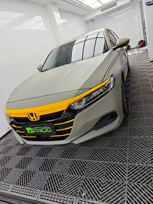 78魅力无限,本田雅阁新装超亚卡其绿